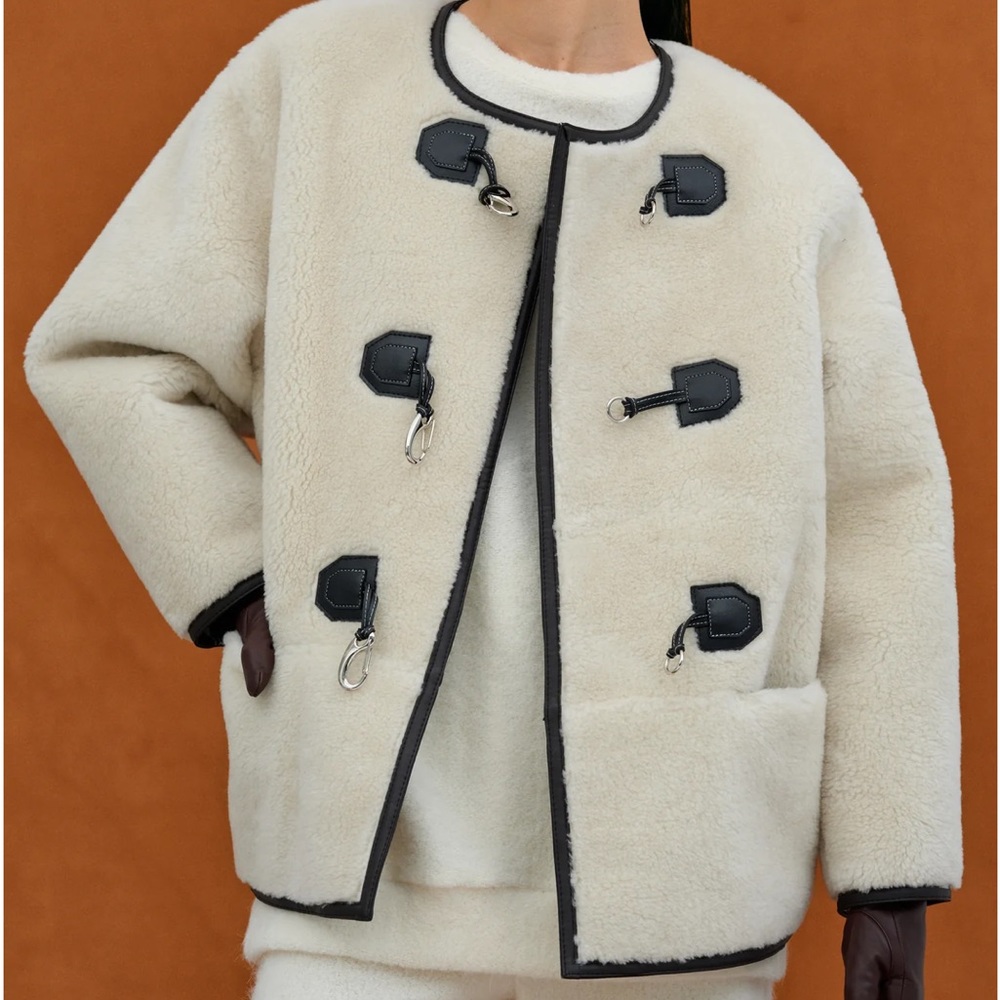 Source Unknown Clasp Front Shearling Coat, Vanill… - image 2